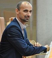 dr Arkadiusz Kawa