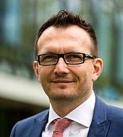 Dr Artur Rycak