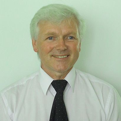 dr hab. Jacek Sierak