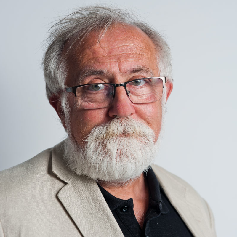prof. dr hab. n. med. Janusz Szemraj