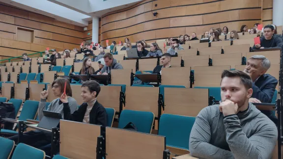 studenci głosują w ali 38