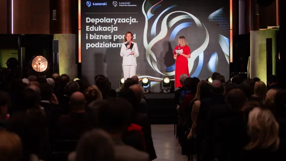 Relacja z koferencji "Depolaryzaja. Edukacja i biznes ponad podziałami"