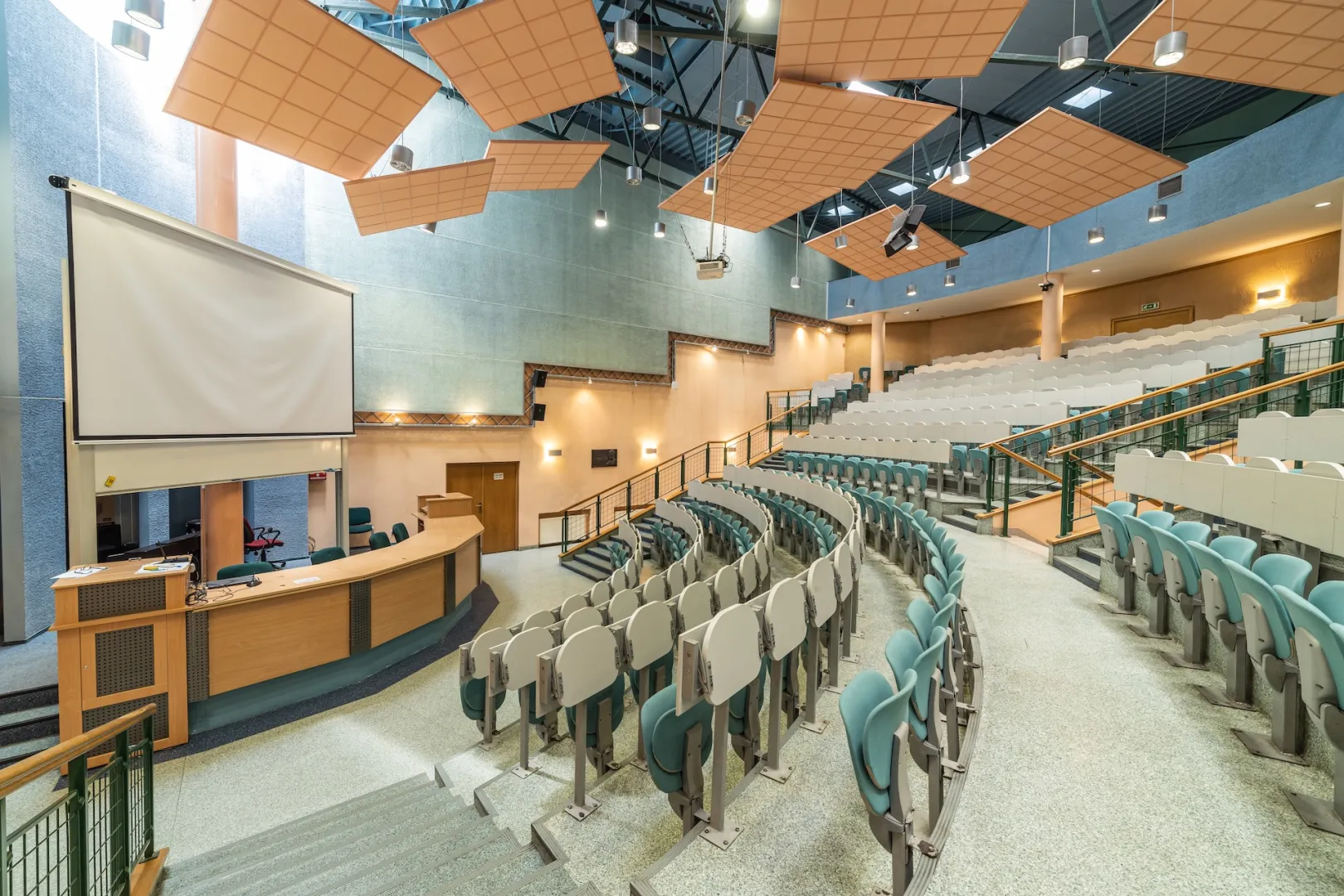 Aula wykładowa UŁa
