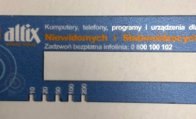 Jedna ramka do składania podpisu i rozpoznawania nominałów banknotów dla osób niewidomych i słabowidzących.