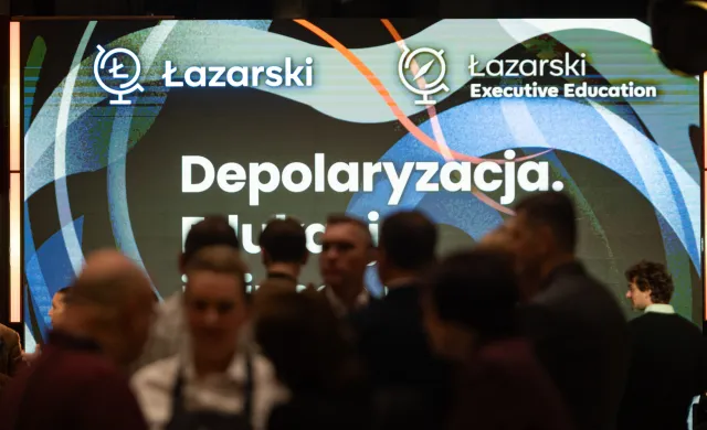 Depolaryzacja, zdjęcie z konferencji