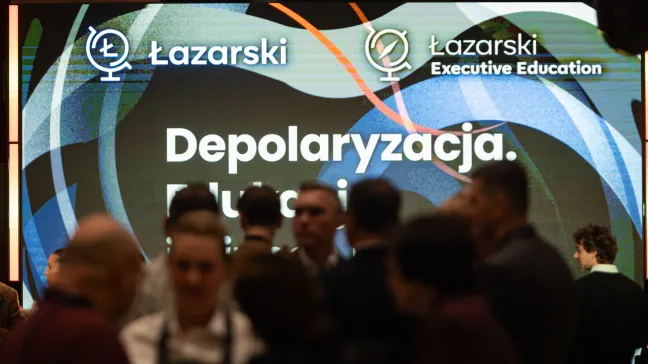 Depolaryzacja, zdjęcie z konferencji