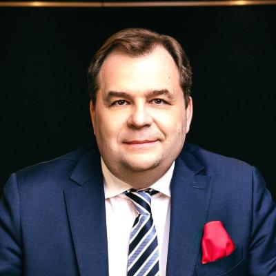 mgr Sebastian Mikosz