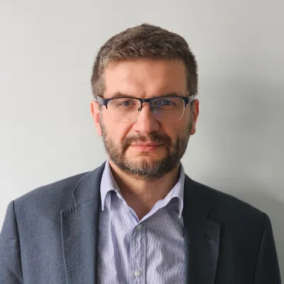 dr hab. Dominik Smyrgała