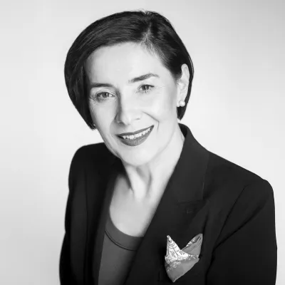 Z głębokim żalem żegnamy Panią Profesor Elżbietę Makomaską-Szaroszyk