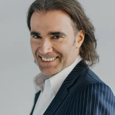 Prof. UŁa dr hab. Eligiusz Krześniak nowym dziekanem Wydziału Prawa i Administracji Uczelni Łazarskiego