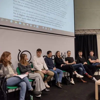 Poszukiwać własnych rozwiązań, czy kopiować gotowe modele: oto jest pytanie