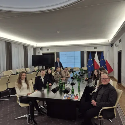 Wizyta Koła Naukowego „Media i Marketing” w Kancelarii Senatu RP