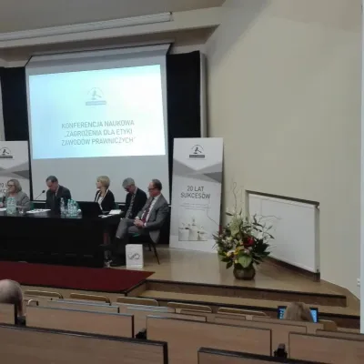 Konferencja "Zagrożenia dla etyki zawodów prawniczych" - relacja