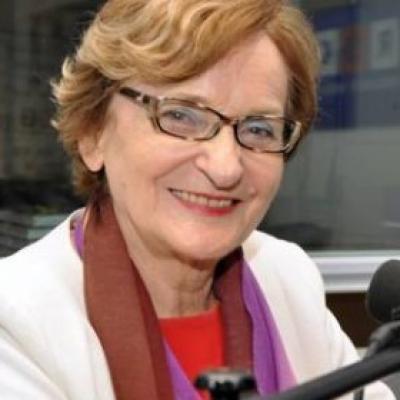Dr Krystyna Krzekotowska dla Polskiego Radia o zmianach w ustawie regulującej obrót ziemią rolną.