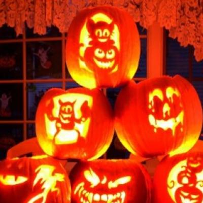 Halloween na Łazarskim! Weź udział w konkursie