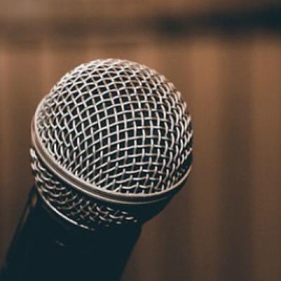 Zostań mówcą i liderem - poznaj TOASTMASTERS