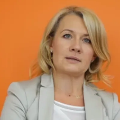 Jak wybrać odpowiednie studia podyplomowe? Poradnik video