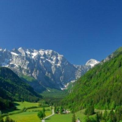 Słowenia – nieznana perła Europy. Zaproszenie na Dzień Słoweński w Łazarskim!