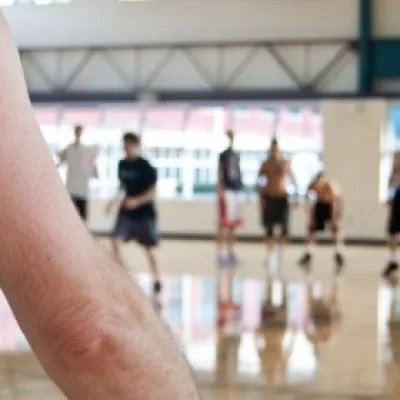 Zaczynasz studia na Łazarskim? Wybierz sport dla siebie!