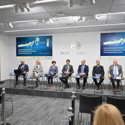 Antybiotykooporność. Jak zatrzymać śmiertelny efekt domina?