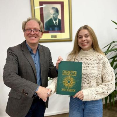 Dyplomy uznania dla studentów Wydziału Ekonomii i Zarządzania UŁa z UM Wałbrzycha