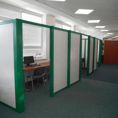 Studying carrels at Lazarski 