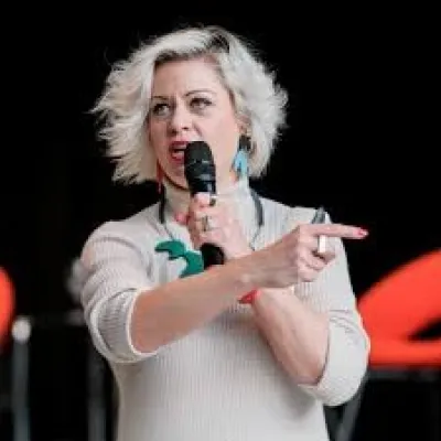 Lisa Lang