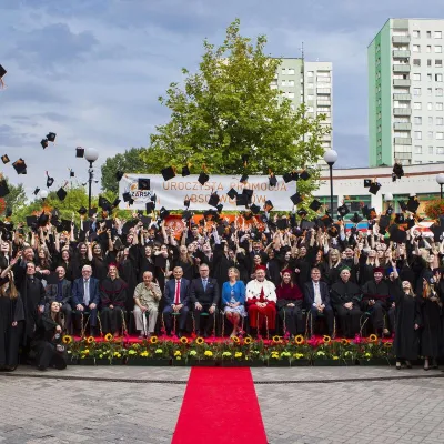 Album Absolwentów rocznika 2018/2019 jest dostępny online!