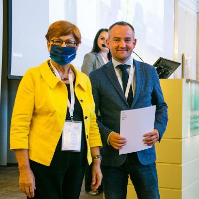 Uczelnia Łazarskiego na konferencji CEEMAN