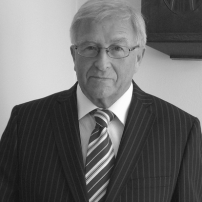 Zmarł prof. dr hab. Marian Guzek