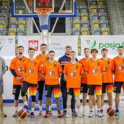 Sukces męskiej reprezentacji UŁa na Akademickich Mistrzostwach Polski w koszykówce.
