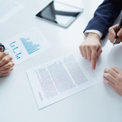Oferta kursu Key Legal English Skills dla studentów Uczelni Łazarskiego! Zapisy do 12 października!
