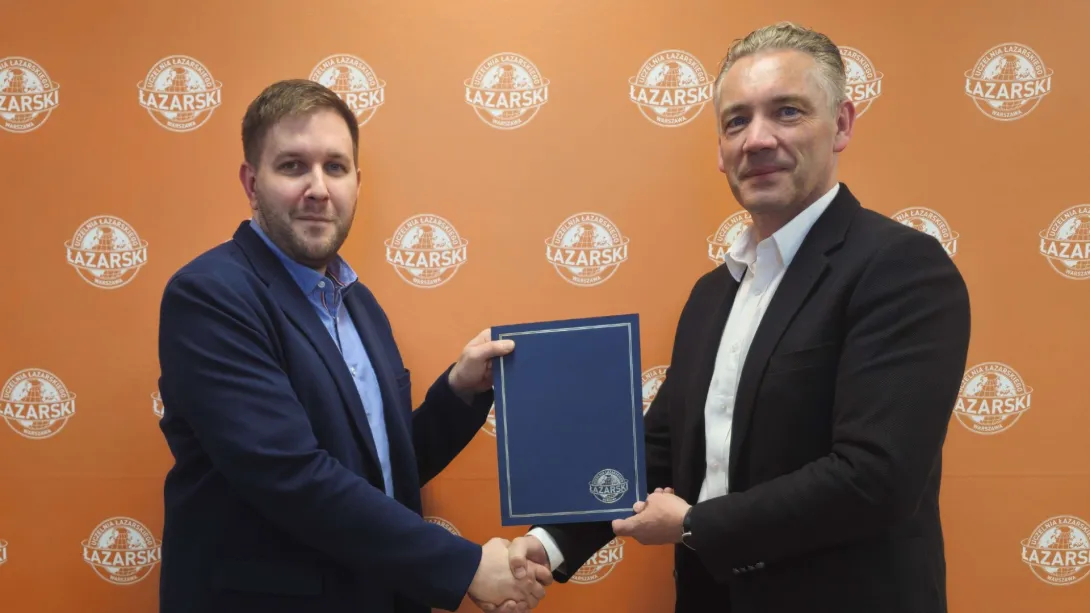 Uczelnia Łazarskiego i Fundacja INFO OPS Polska - nowe partnerstwo na rzecz bezpieczniejszej przyszłości cyfrowej