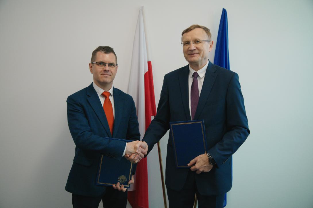 podpisanieporozumieniazparlamentemeuropejskim