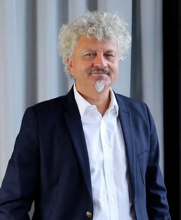 Zbigniew Nawrat