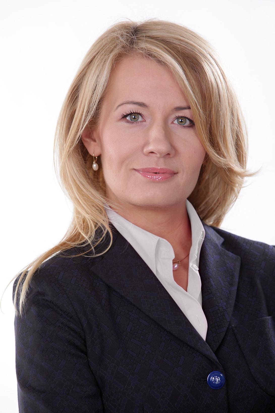dr Malgorzata Galazka Sobotka Dyrektor Centrum Ksztalcenia Podyplomowgo Uczelni Lazarskiego